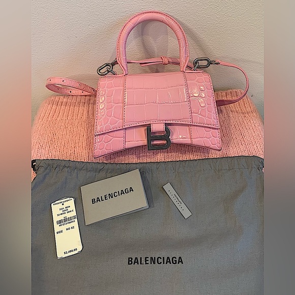 *AUTHENTIC* BALENCIAGA
HOURGLASS | XS | HANDBAG CROCODILE EMBOSSED | PINK - Picture 1 of 11
